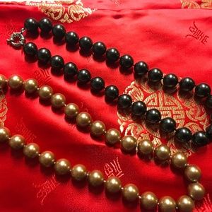 Jumbo dyed pearl powder bead necklaces